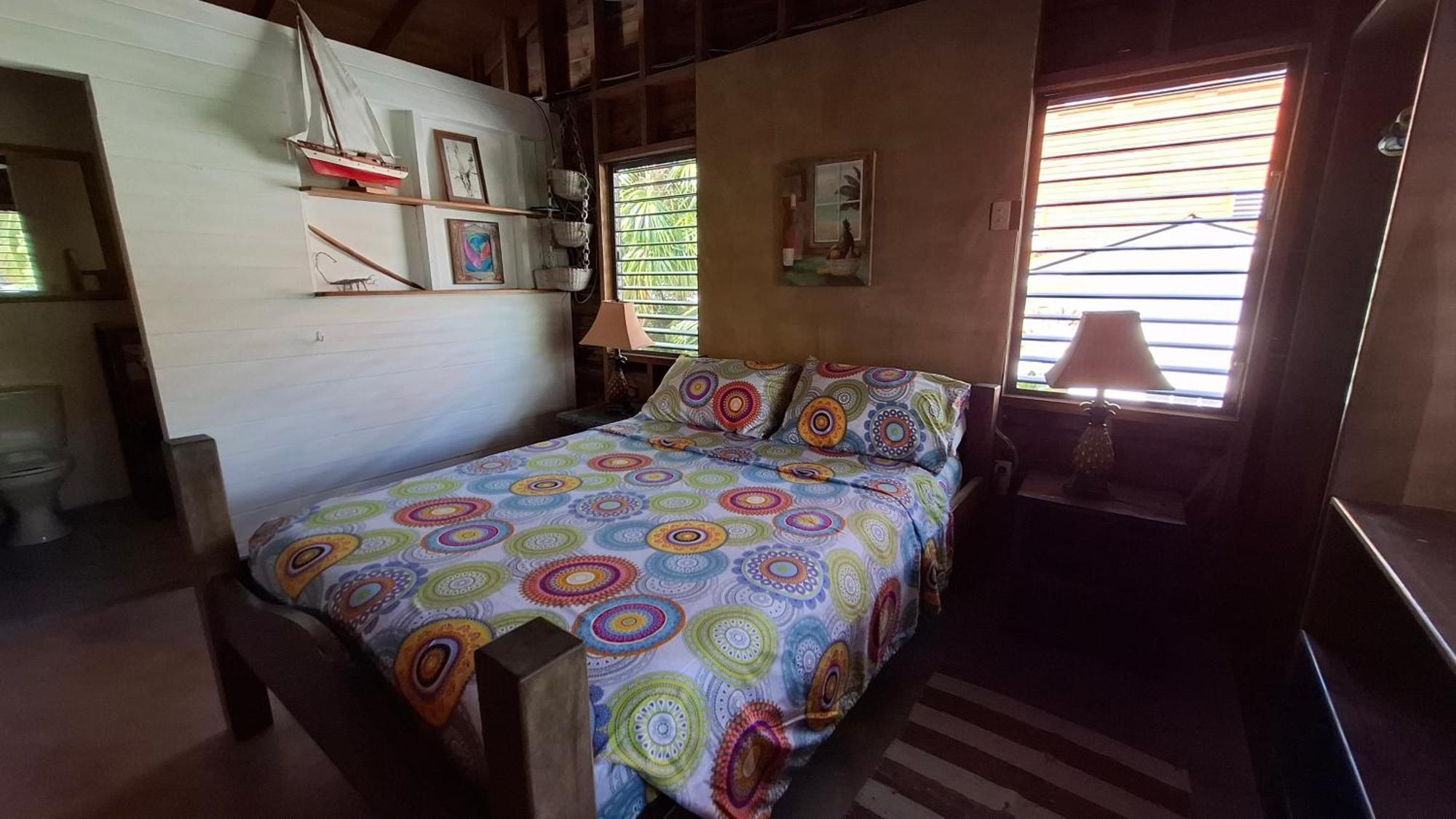 Amanda'S Place Casa Amancer - Sea View, Pool And Tropical Garden Caye Caulker Exterior foto